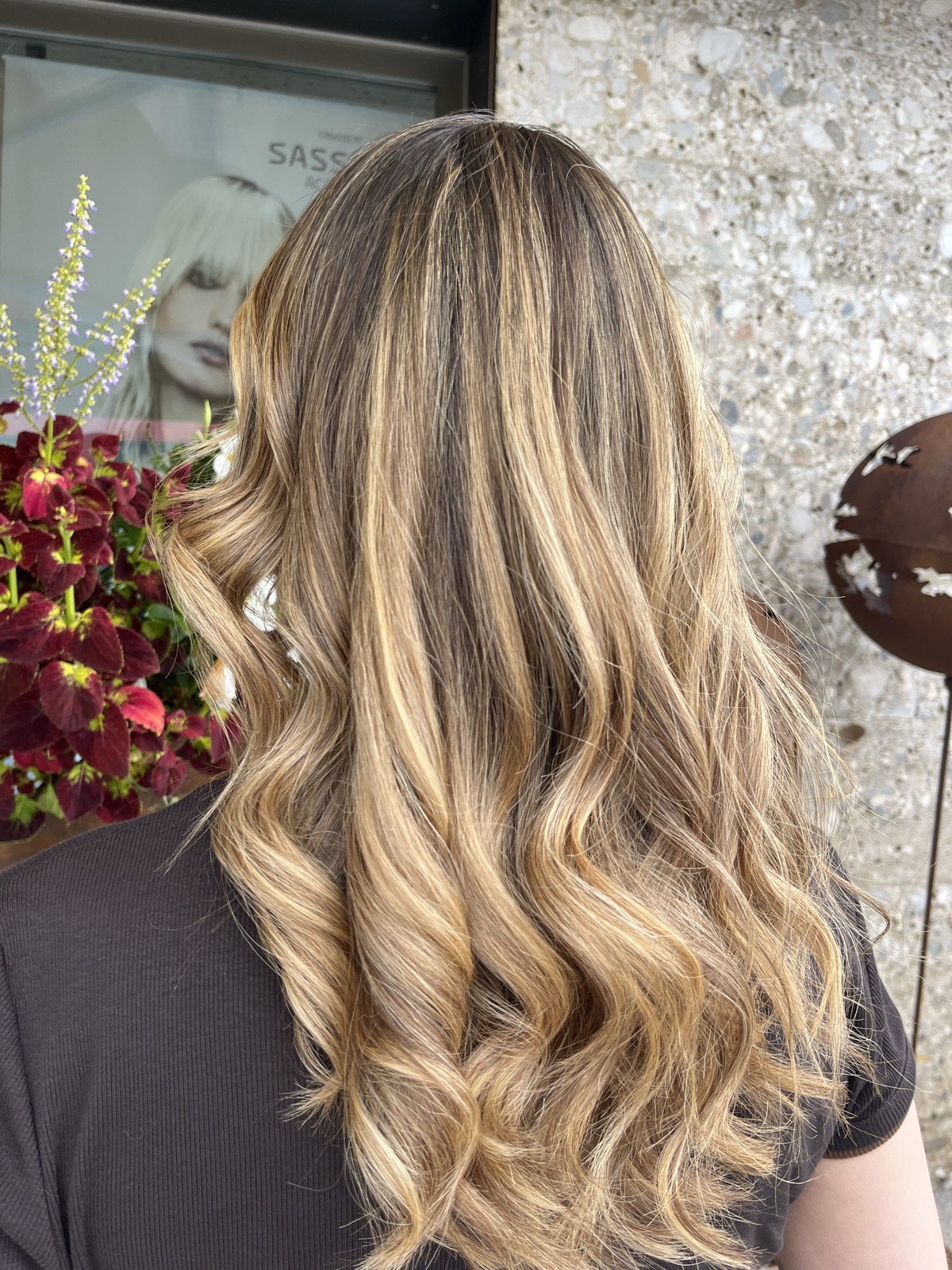 Salon Impression 10